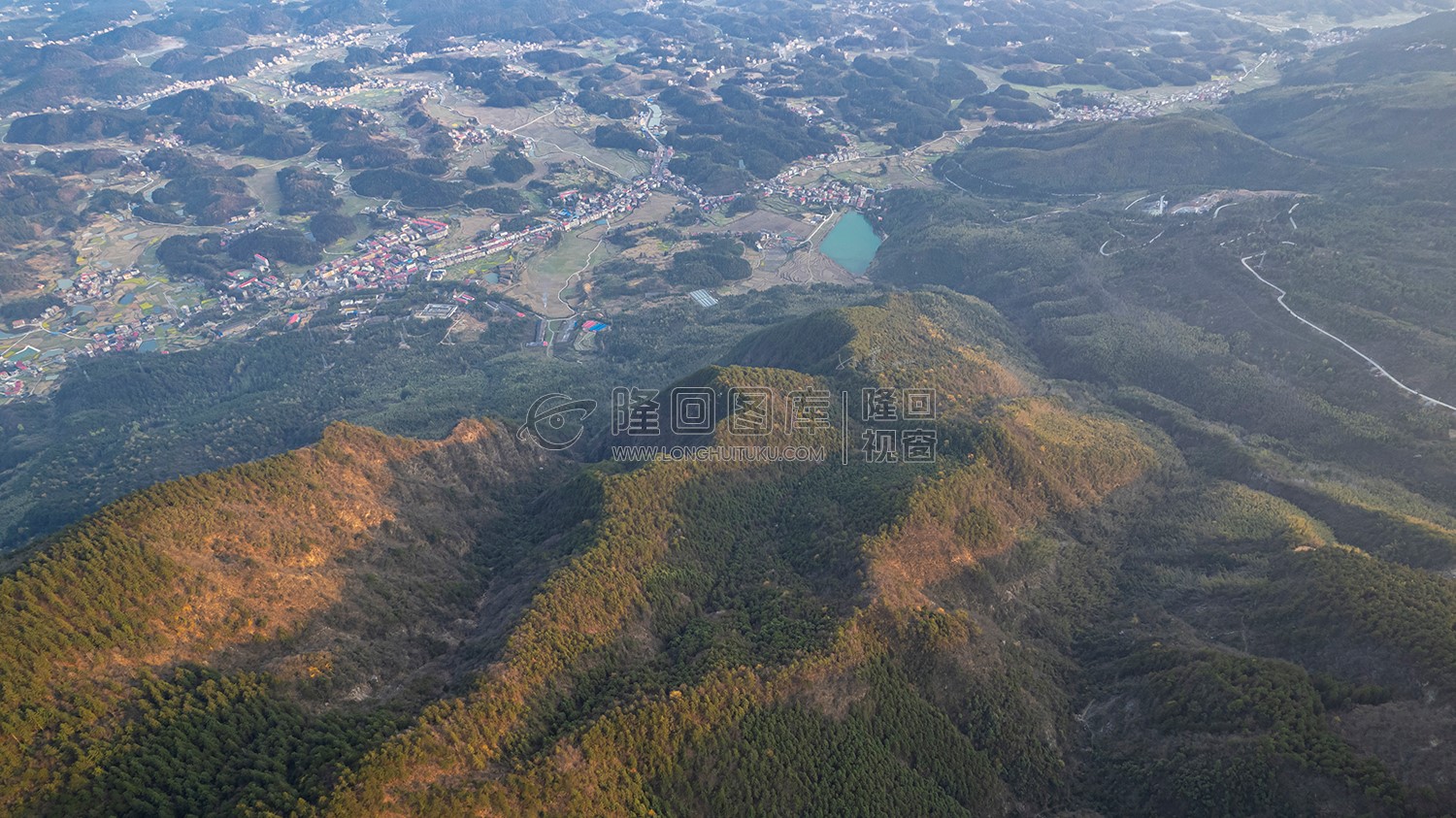 九龙山下的岩口水库