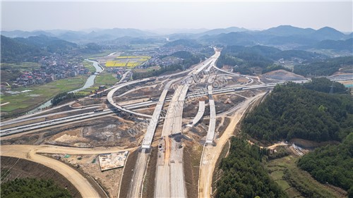 连接沪昆高速高架桥