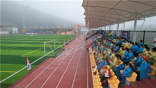 向家村足球场看台