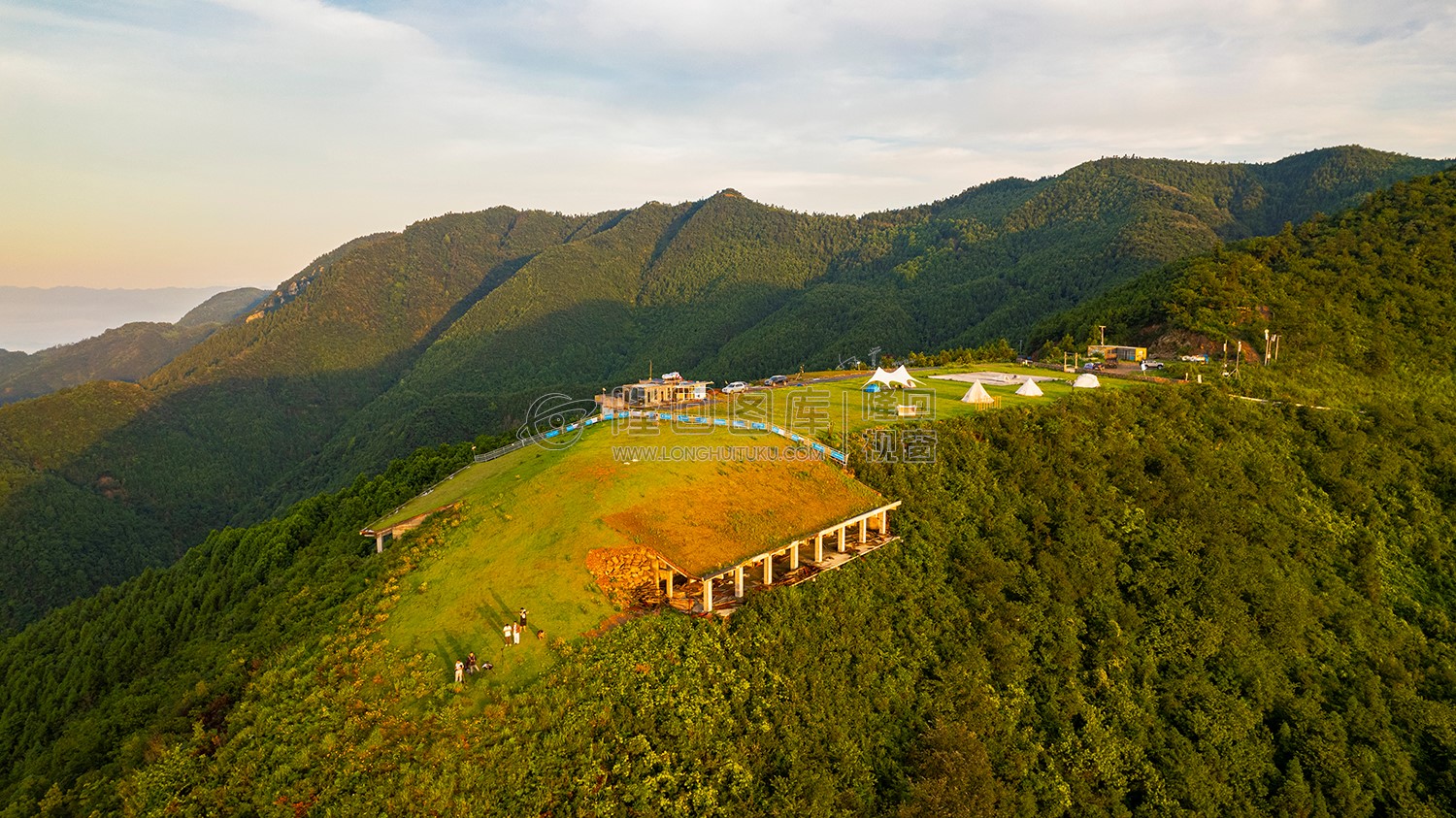 大东山滑翔伞基地