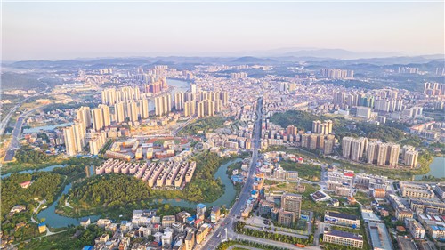 思源学校伏龙江