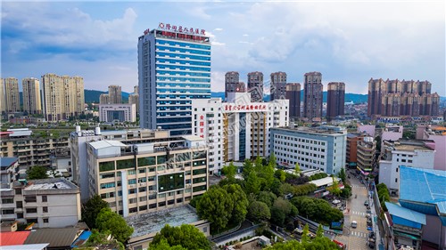 航拍隆回人民医院