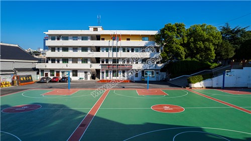 群贤小学办公楼