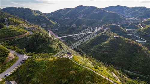 龙瑶幽谷的夏天