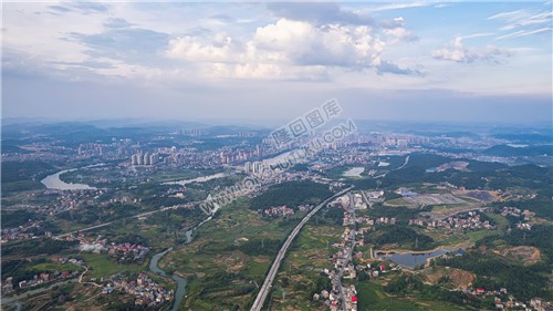 三阁司石马方向看隆回县城