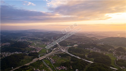 航拍屋主塘枢纽全景