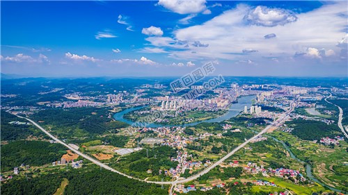 320国道国境线犁形环过隆回