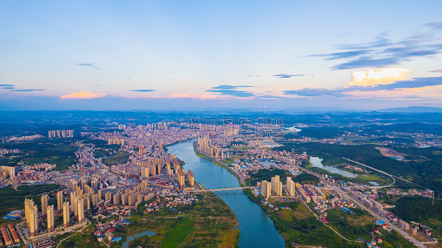 隆回二桥南北两岸