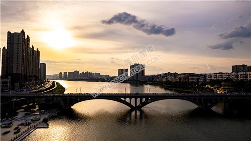 隆回大桥的日落