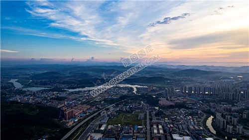 隆回工业园往赧水河方向