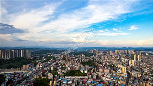 东兴中学 隆回中医院方向