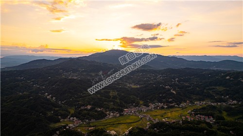 高平日落夕阳风光