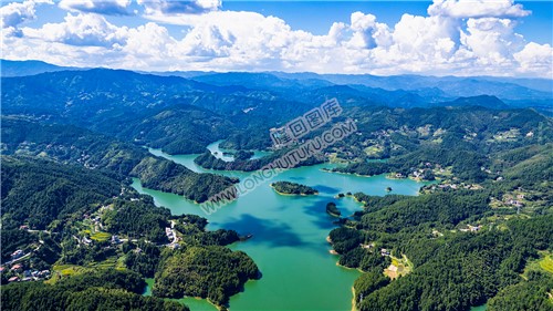 六都寨水库碧波荡漾