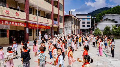 金石桥中银学校