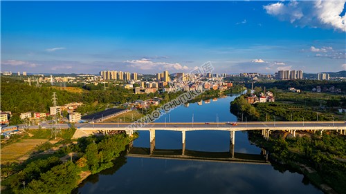 横跨赧水河的白沙湾大桥