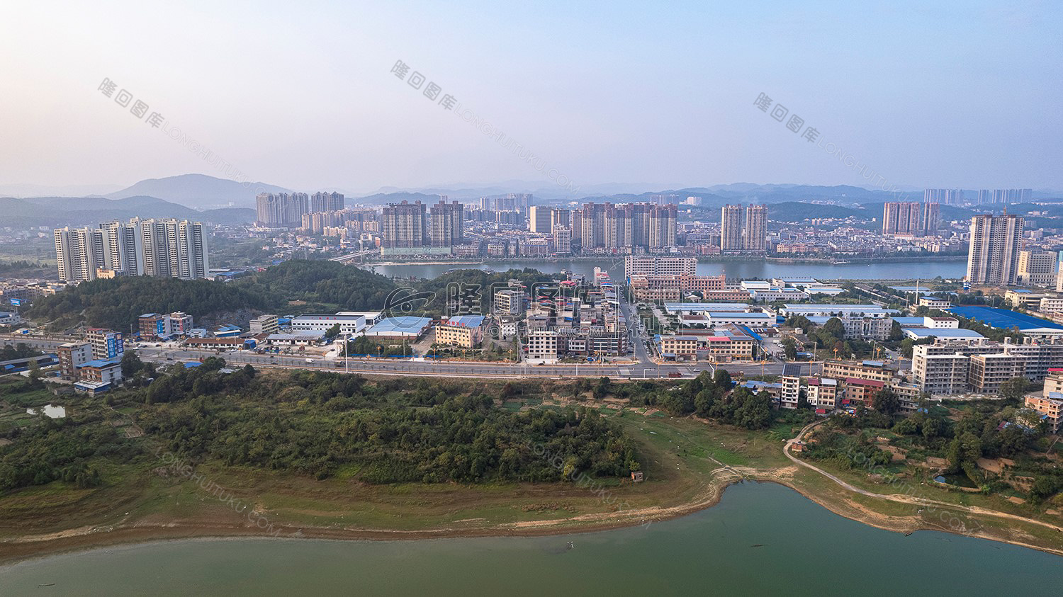 三八水库旁的隆回城南工业园