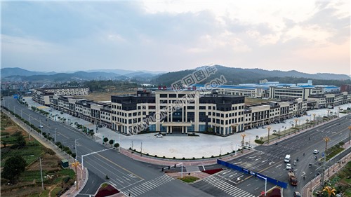 道地药材产业园大门