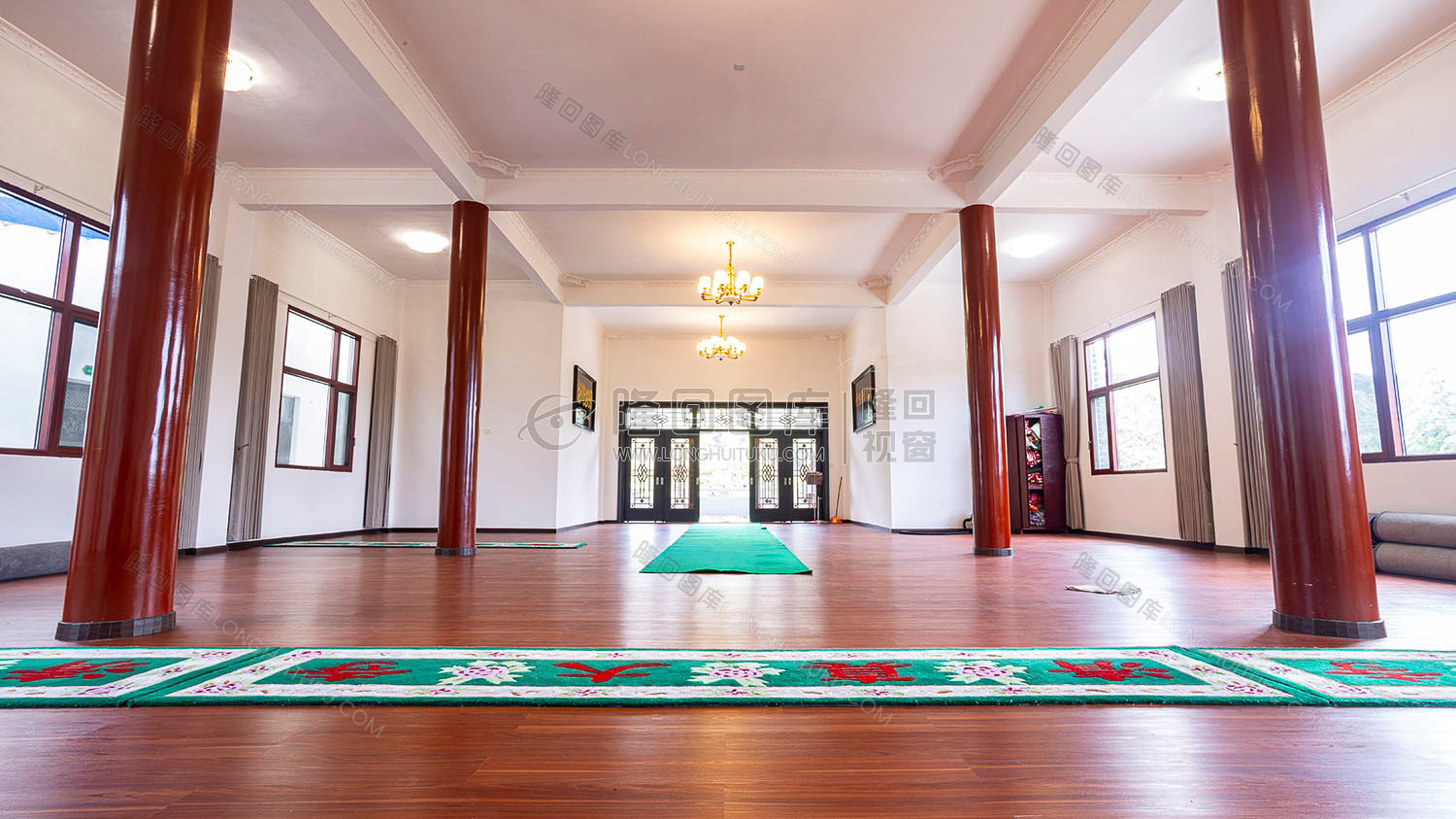 清真寺礼拜大殿