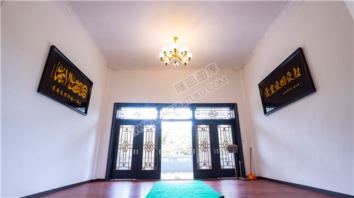 清真寺礼拜大殿正门