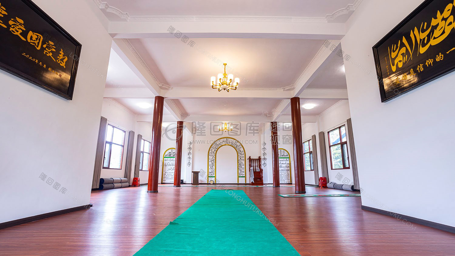 清真寺礼拜大殿