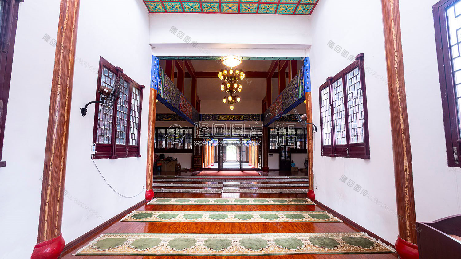 清真寺礼拜大殿