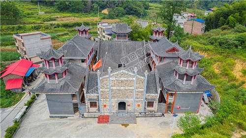 山界清真古寺正门上空航拍