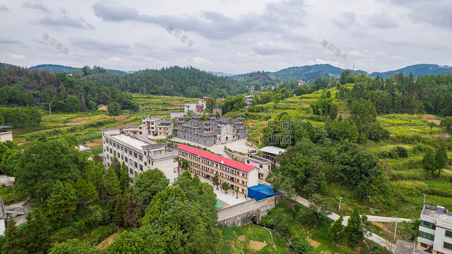 山界中学看清真古寺