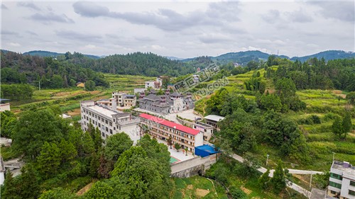 山界中学看清真古寺