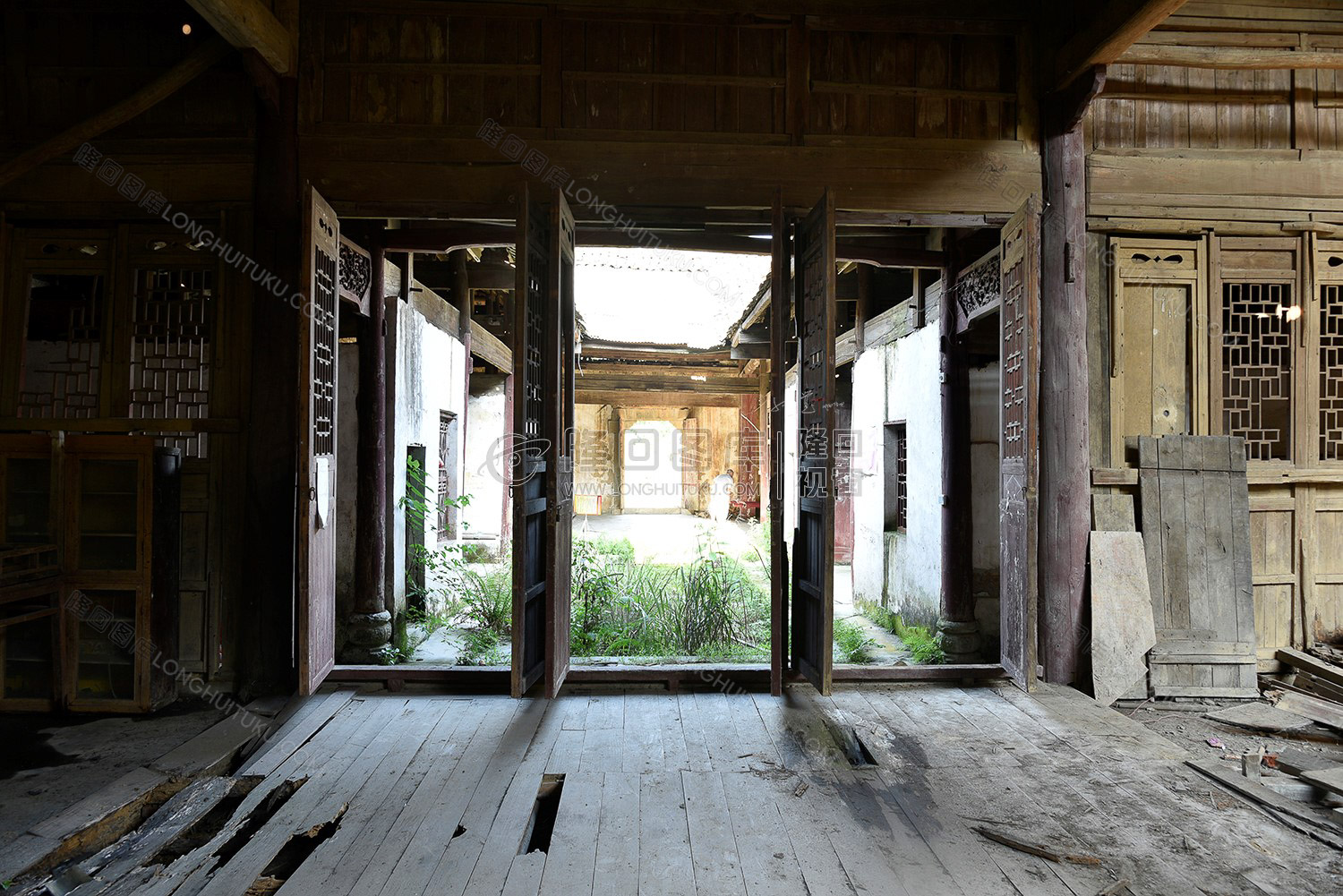 清真古寺礼拜大殿大门