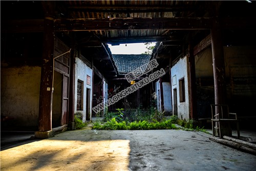 清真古寺天井前厅