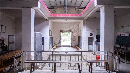 山界清真西寺天井前厅