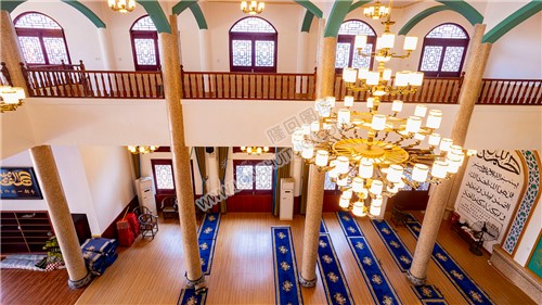 桃花坪清真寺二楼看礼拜大殿