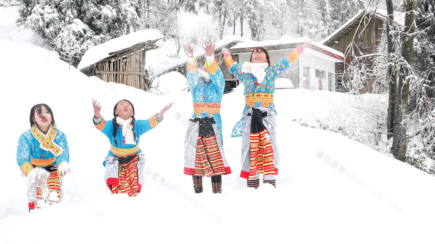 雪中的隆回花瑶婚礼