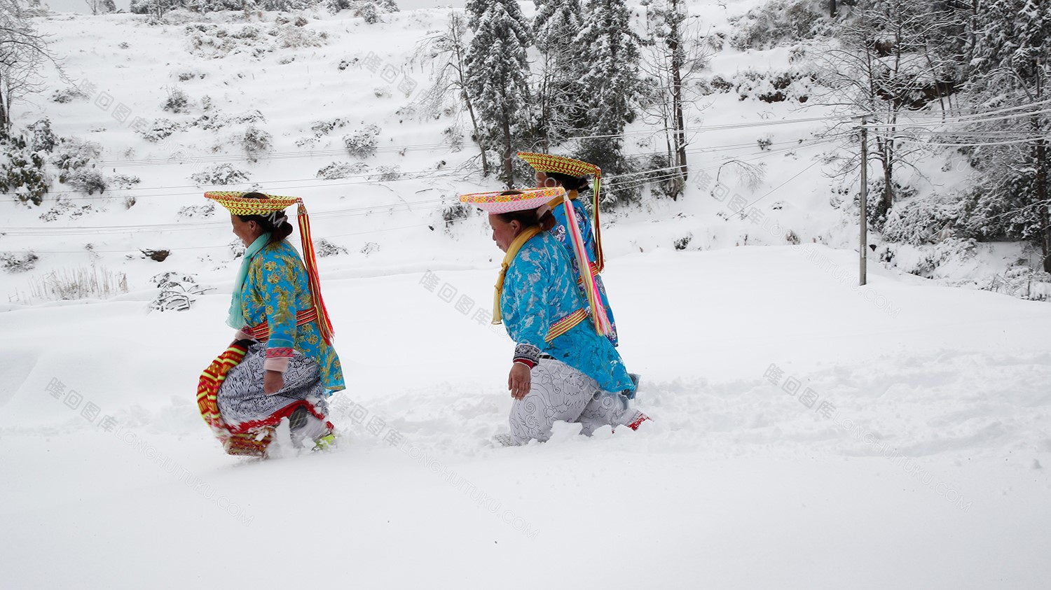 雪中的隆回花瑶婚礼
