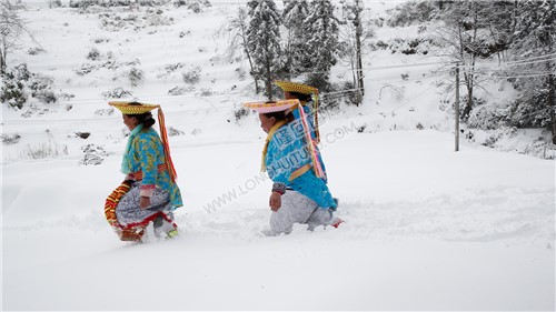 雪中的隆回花瑶婚礼