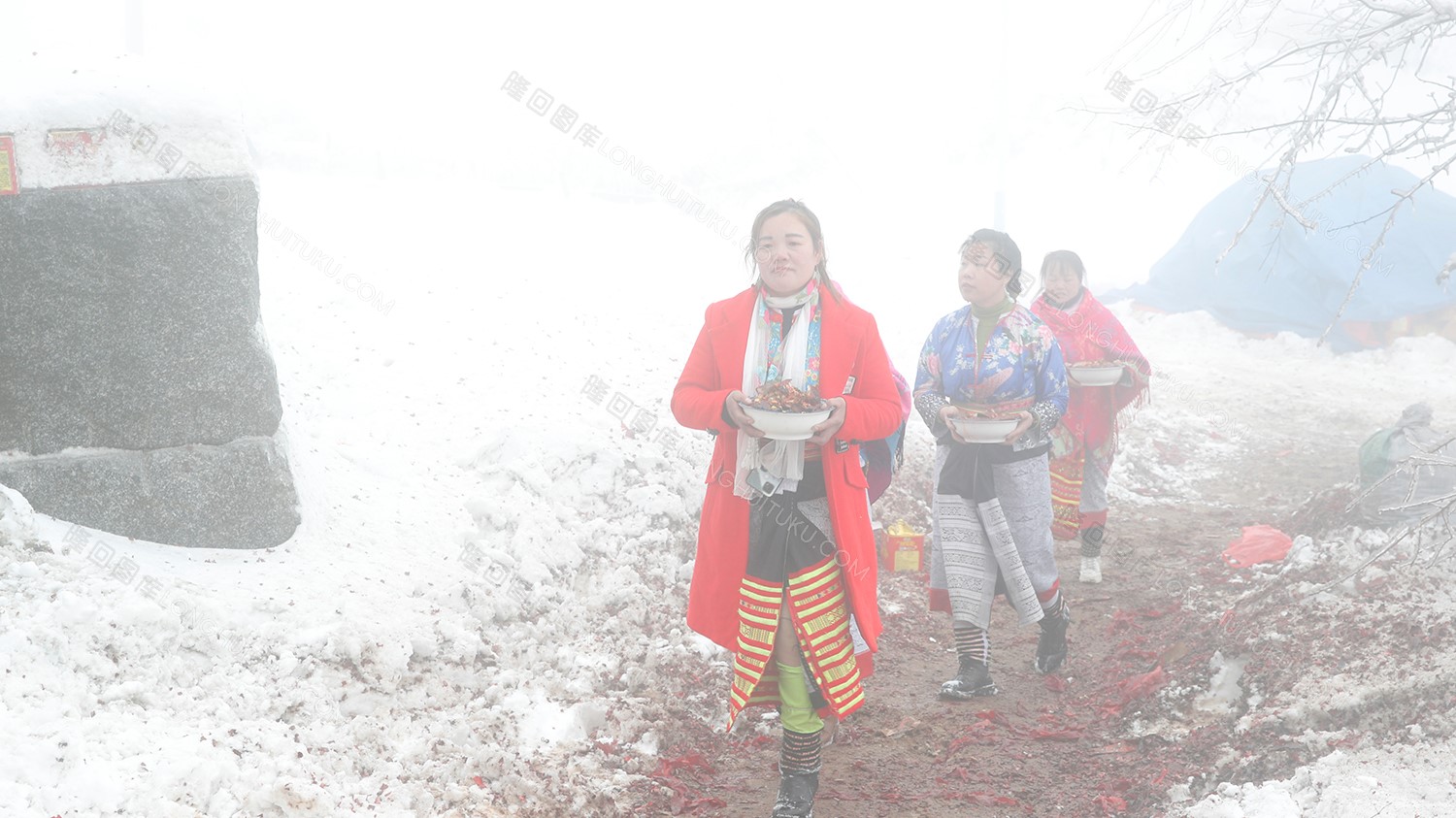 雪中的隆回花瑶婚礼