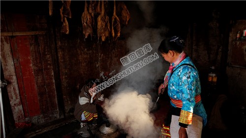 水栗凼村雪中喜事，隆回花瑶婚礼