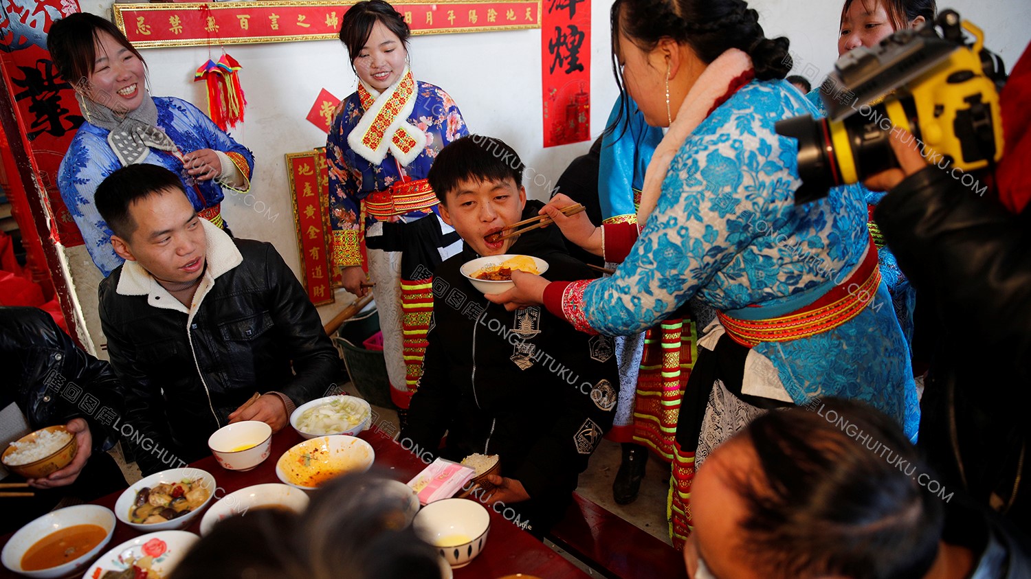 水栗凼村雪中喜事，隆回花瑶婚礼