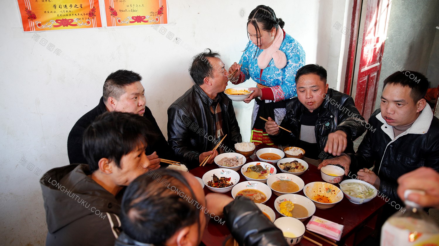 水栗凼村雪中喜事，隆回花瑶婚礼