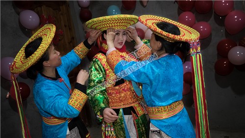 崇木凼的一场花瑶婚礼