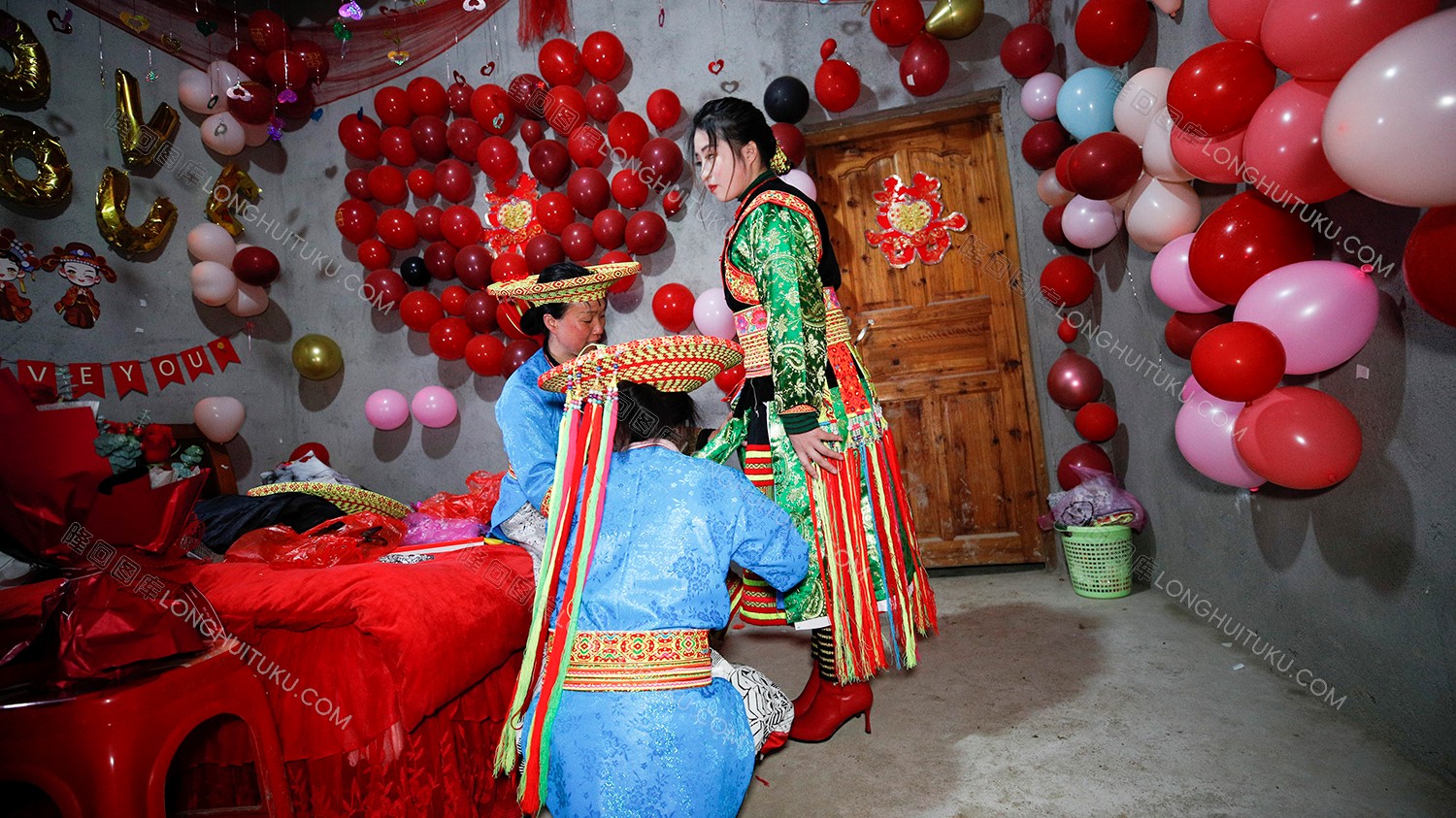 崇木凼的一场花瑶婚礼