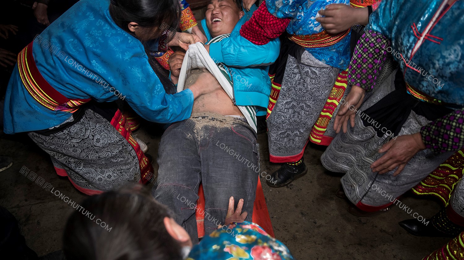 崇木凼的一场花瑶婚礼