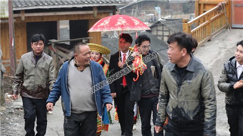 崇木凼的一场花瑶婚礼