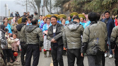 崇木凼的一场花瑶婚礼