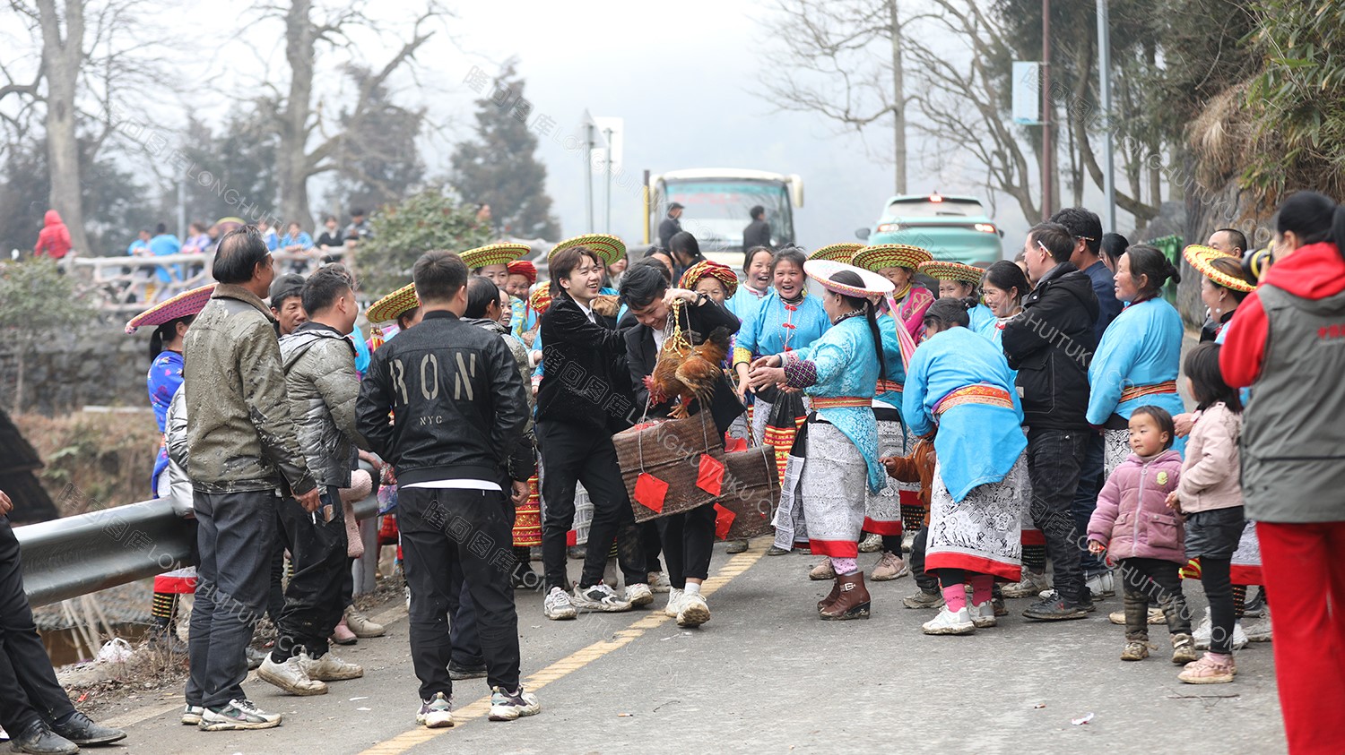 崇木凼的一场花瑶婚礼