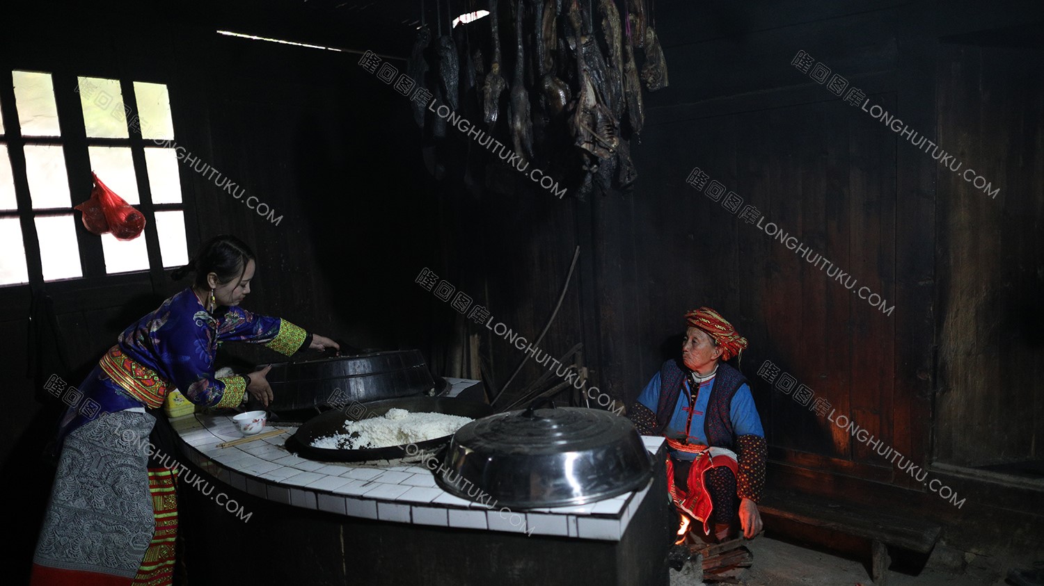 花瑶人家里的人间烟火