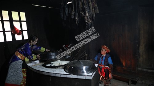 花瑶人家里的人间烟火