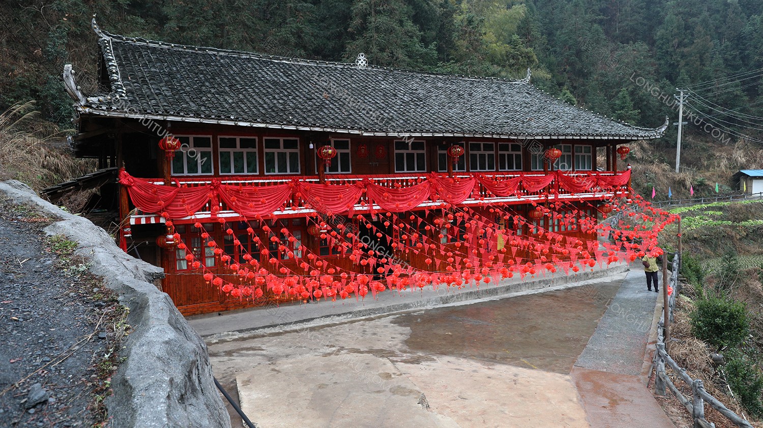 花瑶人家喜气洋洋