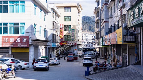 罗洪宏图餐馆农家乐