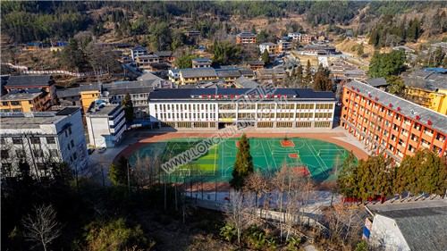 航拍虎形山瑶族乡九年义务制学校